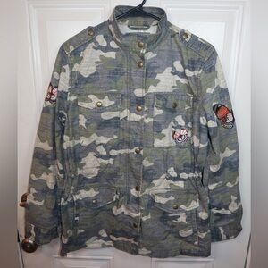 GAP Embroidered camo utility jacket SIZE XS